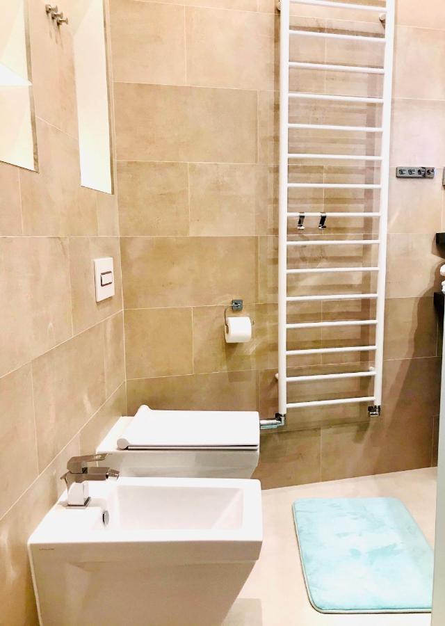 Apartament Outstanding In Center Praga